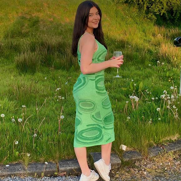 Meet your Posher, Paige - Picture 1 of 1